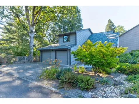 242 Sw Meadow Drive Beaverton OR 97006