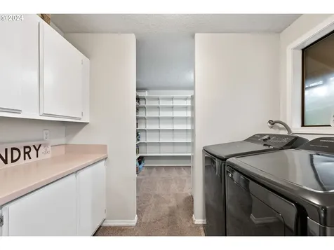 17581 S Carus Road Beavercreek OR 97004
