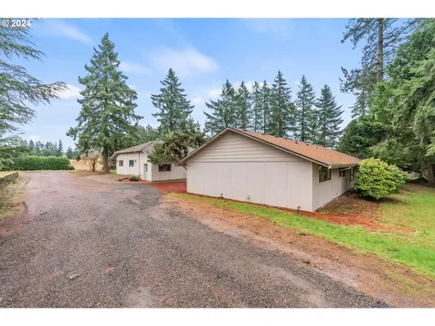 17581 S Carus Road Beavercreek OR 97004