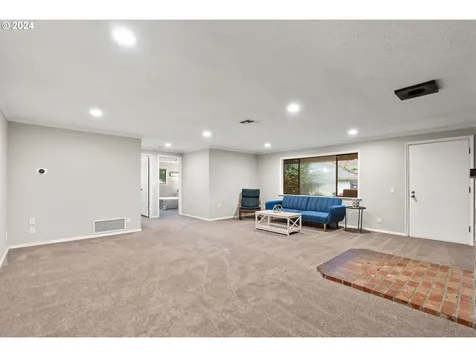 17581 S Carus Road Beavercreek OR 97004