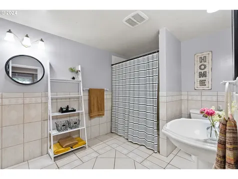 17581 S Carus Road Beavercreek OR 97004