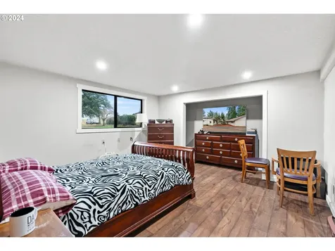 17581 S Carus Road Beavercreek OR 97004