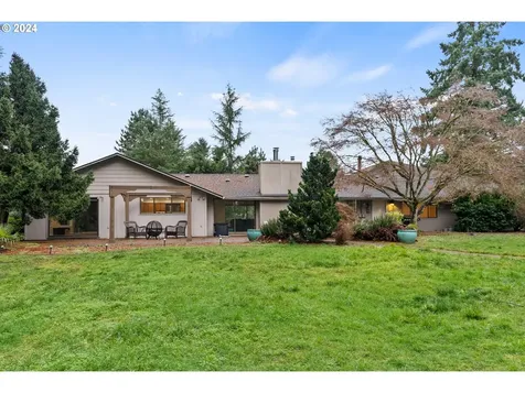 17581 S Carus Road Beavercreek OR 97004