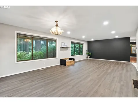 17581 S Carus Road Beavercreek OR 97004