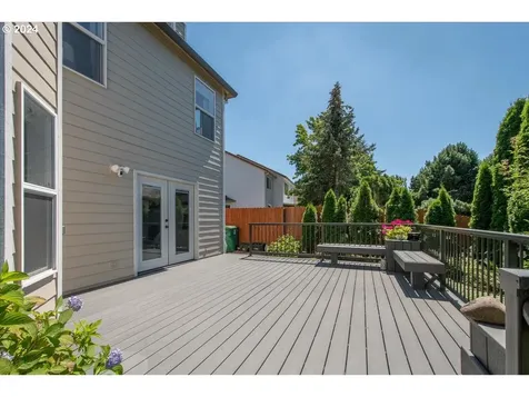 1916 Ne 158th Avenue Vancouver WA 98684