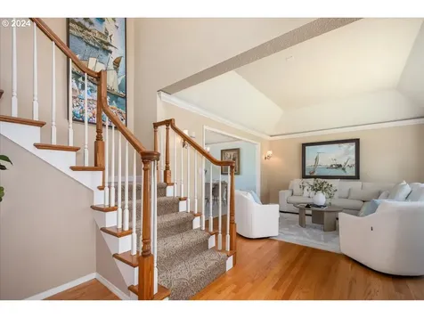 1916 Ne 158th Avenue Vancouver WA 98684