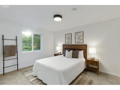 7845 Sw 25th Avenue Portland OR 97219