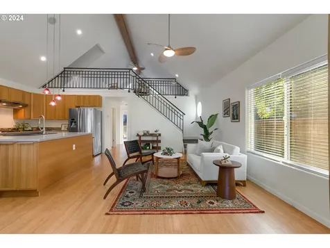 7845 Sw 25th Avenue Portland OR 97219