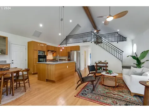 7845 Sw 25th Avenue Portland OR 97219