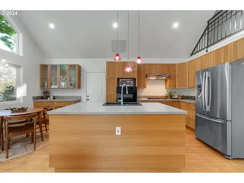 7845 Sw 25th Avenue Portland OR 97219
