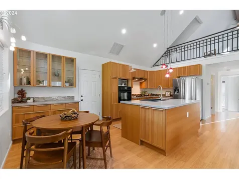 7845 Sw 25th Avenue Portland OR 97219