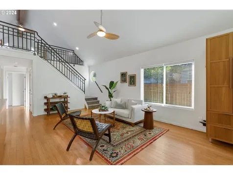 7845 Sw 25th Avenue Portland OR 97219