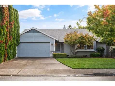 2592 Jamestown Street Woodburn OR 97071