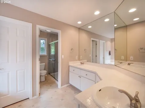 3752 Nw 32nd Avenue Camas WA 98607