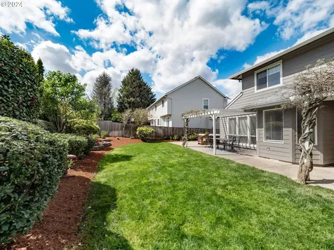 3752 Nw 32nd Avenue Camas WA 98607