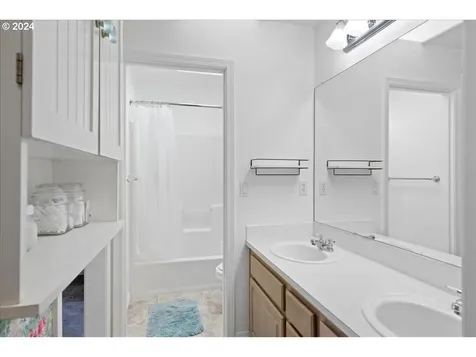 33373 Sw Sequoia Street Scappoose OR 97056