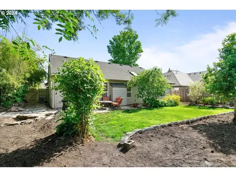 33373 Sw Sequoia Street Scappoose OR 97056