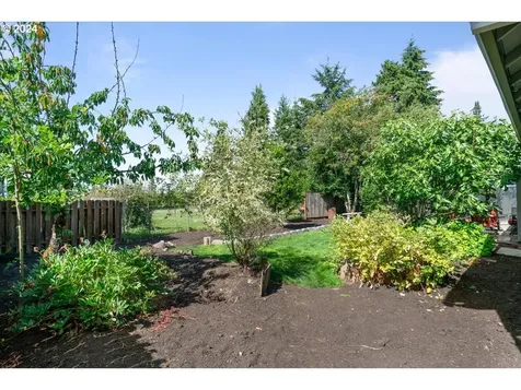33373 Sw Sequoia Street Scappoose OR 97056