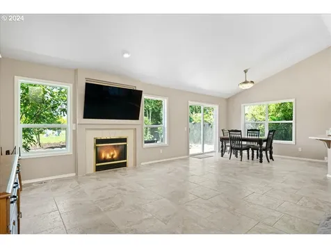 33373 Sw Sequoia Street Scappoose OR 97056
