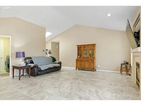 33373 Sw Sequoia Street Scappoose OR 97056