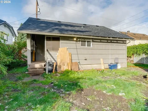 820 N Kelso Avenue Kelso WA 98626