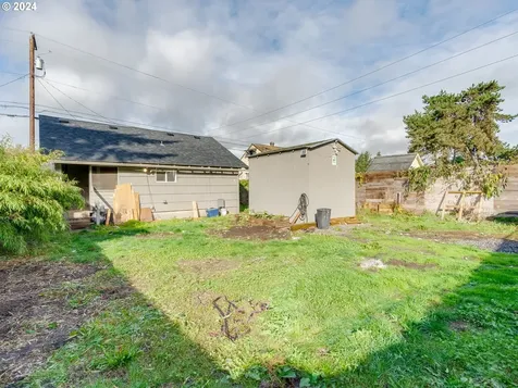 820 N Kelso Avenue Kelso WA 98626