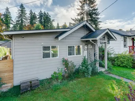 820 N Kelso Avenue Kelso WA 98626