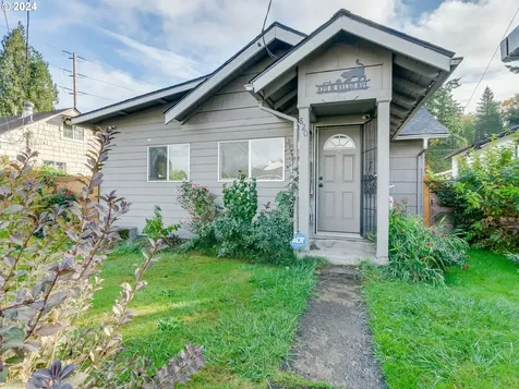820 N Kelso Avenue Kelso WA 98626