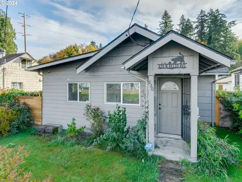 820 N Kelso Avenue Kelso WA 98626