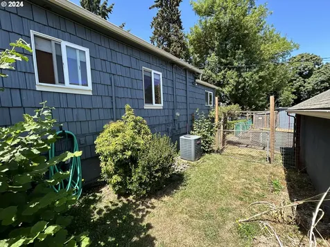 6900 N Roberts Avenue Portland OR 97203