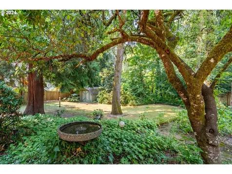 8495 Sw 74th Avenue Portland OR 97223