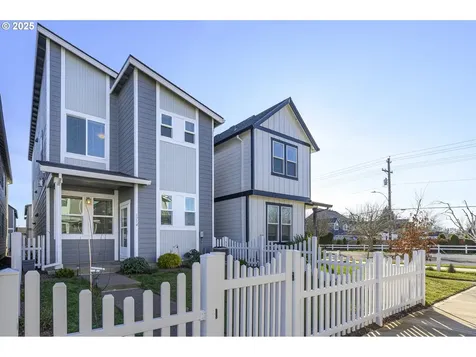 1714 NW Landon Street Mcminnville OR 97128