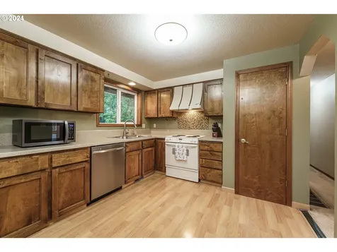3609 Ne 160th Street Ridgefield WA 98642