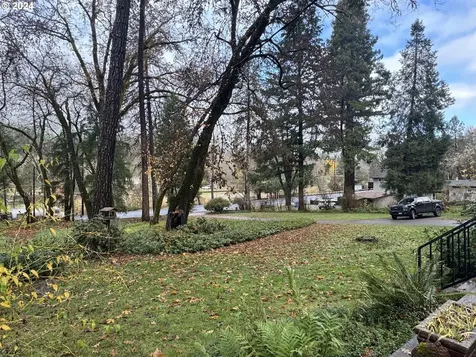 7755 Rogue River Highway Grants Pass OR 97527