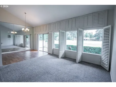 1210 Spyglass Drive Eugene OR 97401