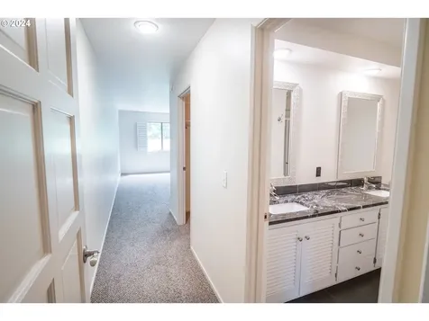 1210 Spyglass Drive Eugene OR 97401