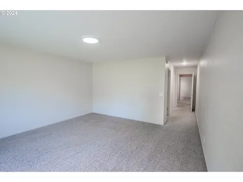 1210 Spyglass Drive Eugene OR 97401