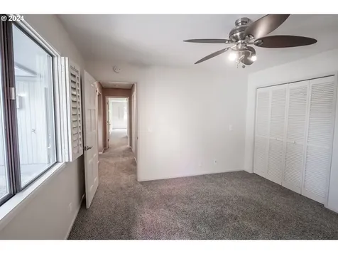 1210 Spyglass Drive Eugene OR 97401