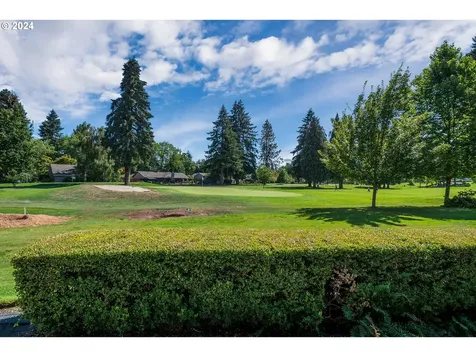 1210 Spyglass Drive Eugene OR 97401