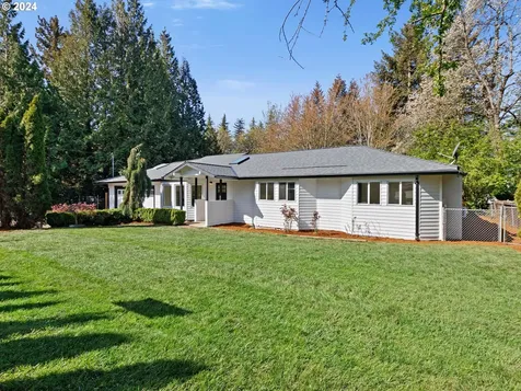 201 Se 214th Avenue Gresham OR 97030