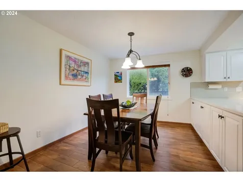 2713 Ne 104th Street Vancouver WA 98686