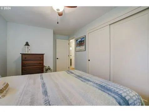 2713 Ne 104th Street Vancouver WA 98686