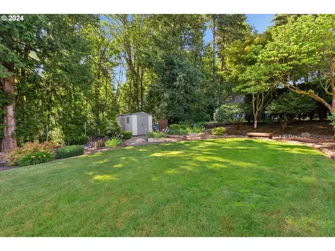 2713 Ne 104th Street Vancouver WA 98686