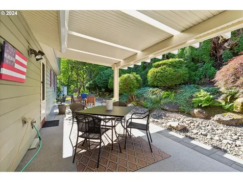 2713 Ne 104th Street Vancouver WA 98686