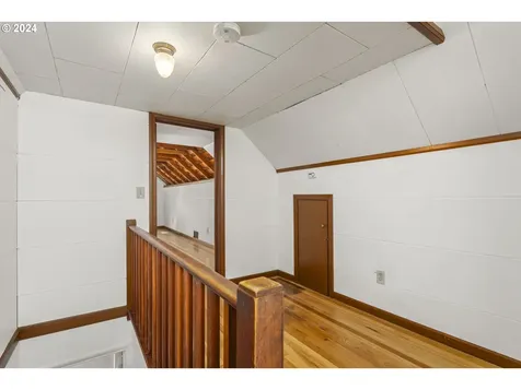 4502 N Amherst Street Portland OR 97203