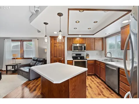 16015 NE 37th Street Vancouver WA 98682