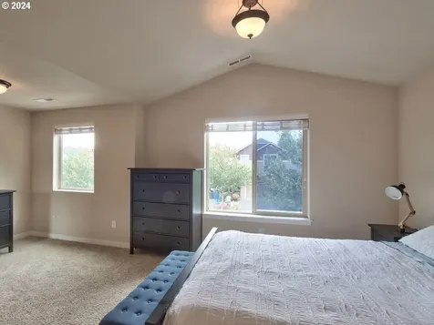 2422 Ne 131st Court Vancouver WA 98684