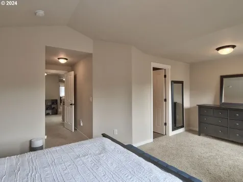 2422 Ne 131st Court Vancouver WA 98684