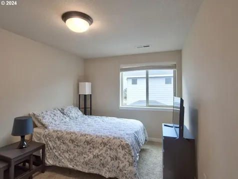 2422 Ne 131st Court Vancouver WA 98684