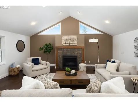17610 Shady Lane Road Monmouth OR 97361